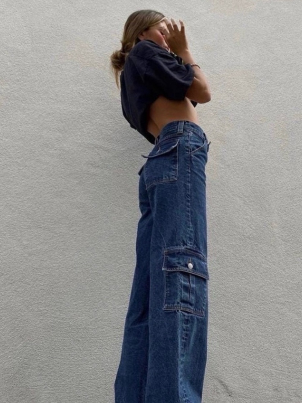 Revice Wide Leg Cargo Jeans in Light Blue 25